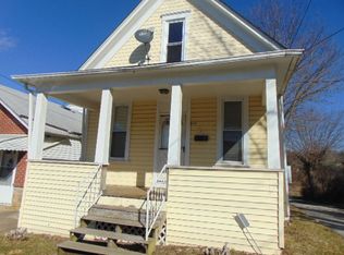127 N Sugar St, Saint Clairsville, OH 43950