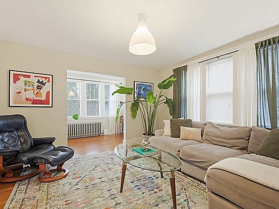 3rd image of 16 Palmer Ave #1