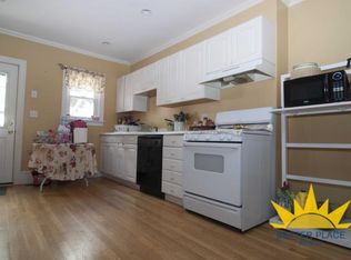 58 Cherry St, Waltham, MA 02453