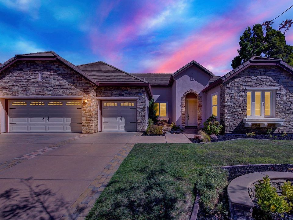 1st image of 706 Adagio Drive