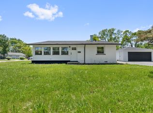2711 Lancaster Dr, Markham, IL 60428