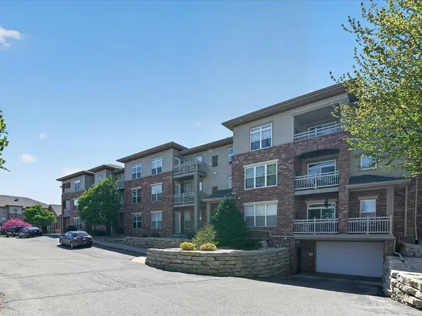 101 Metro Terrace #305, Madison, WI 53718