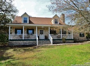 8626 Barn Owl Ln, San Antonio, TX 78255