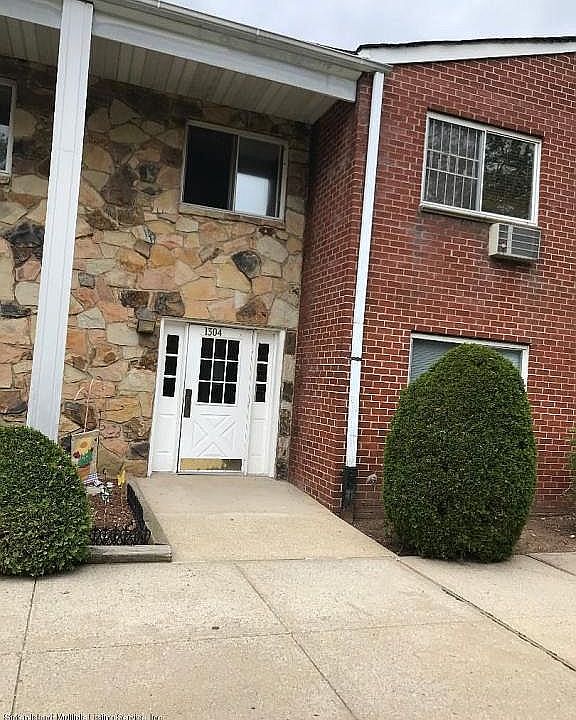 Entry way