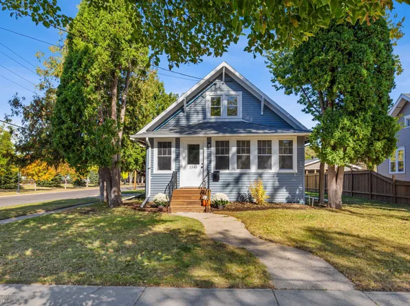 1545 4th Ave S, Fargo, ND 58103