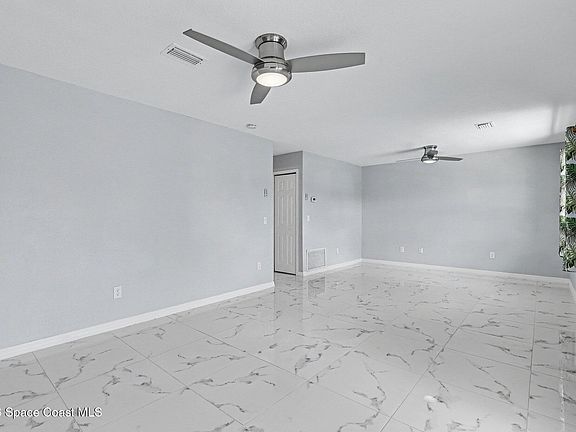 5th image of 3280 Ideal Ave NE