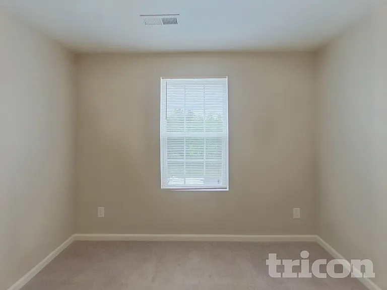 621 Buckskin Rd — Photo 11