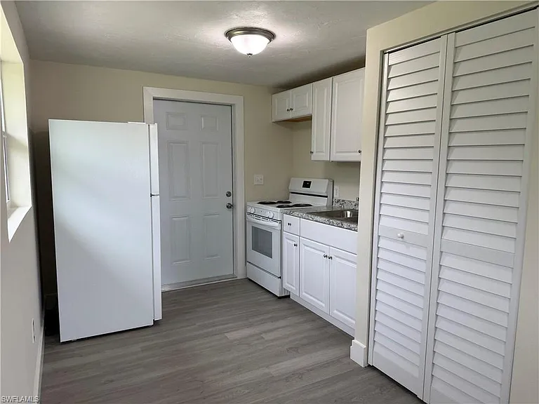5314 Gilchrist St — Photo 1
