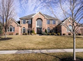 908 River Forest Dr, Hamilton Twp, OH 45039