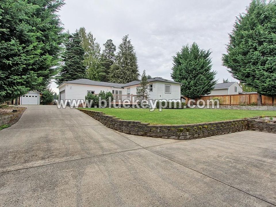 1st image of 4114 NE 56th St
