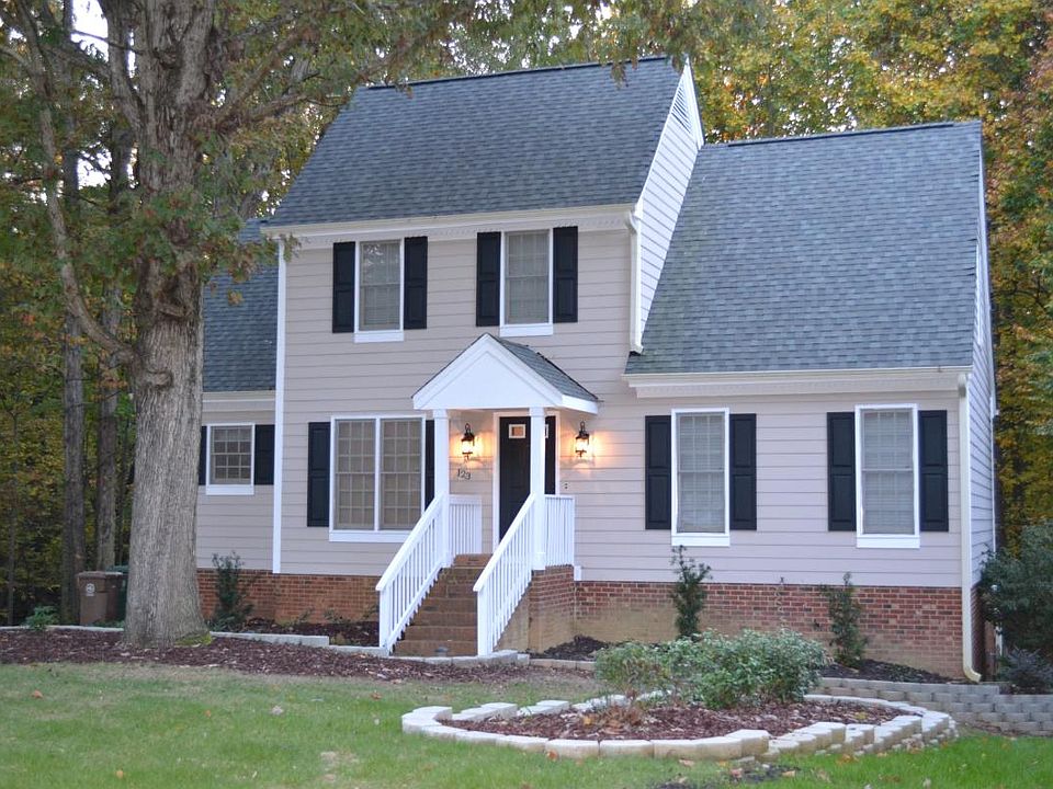 Home exterior and yard