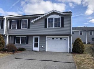 16 Red Sox Ln, Raymond, NH 03077