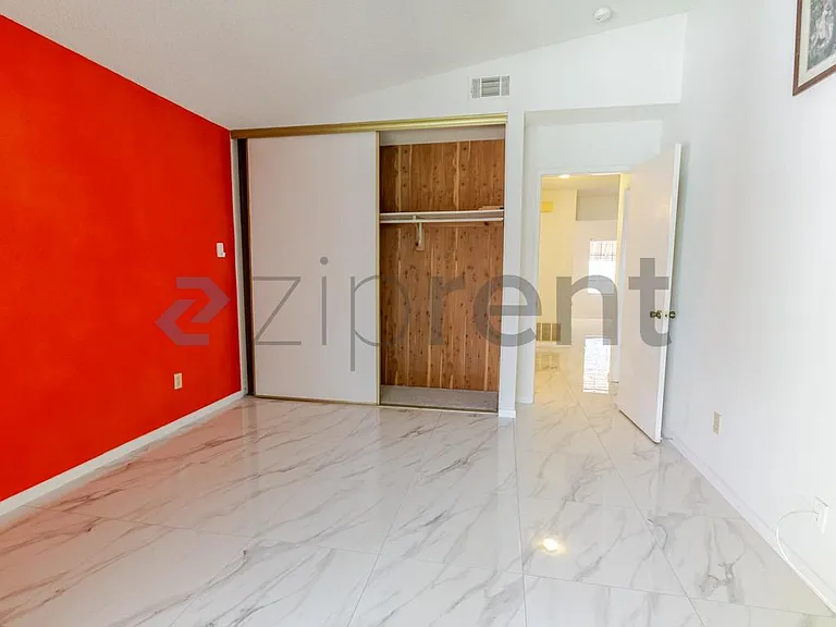 28238 Corte Retiro — Photo 19