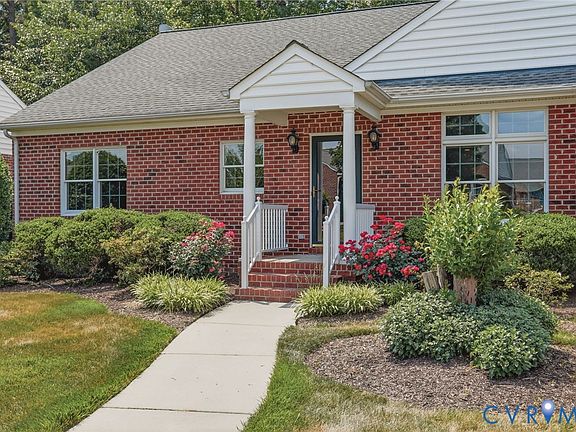 3rd image of 5913 Village Lake Ct
