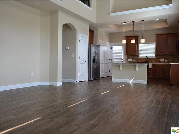 3rd image of 3240 E Whitestone Blvd Unit 11