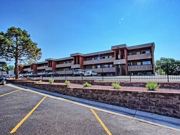 2nd image of 625 Hathaway Dr APT 29