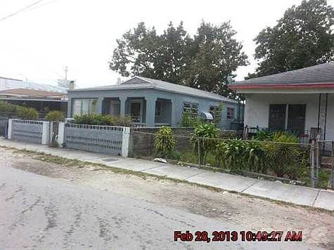 2nd image of 1738 NW 67th St