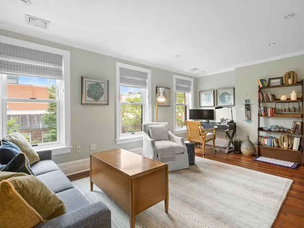 630 Hudson Street image 35 of 50