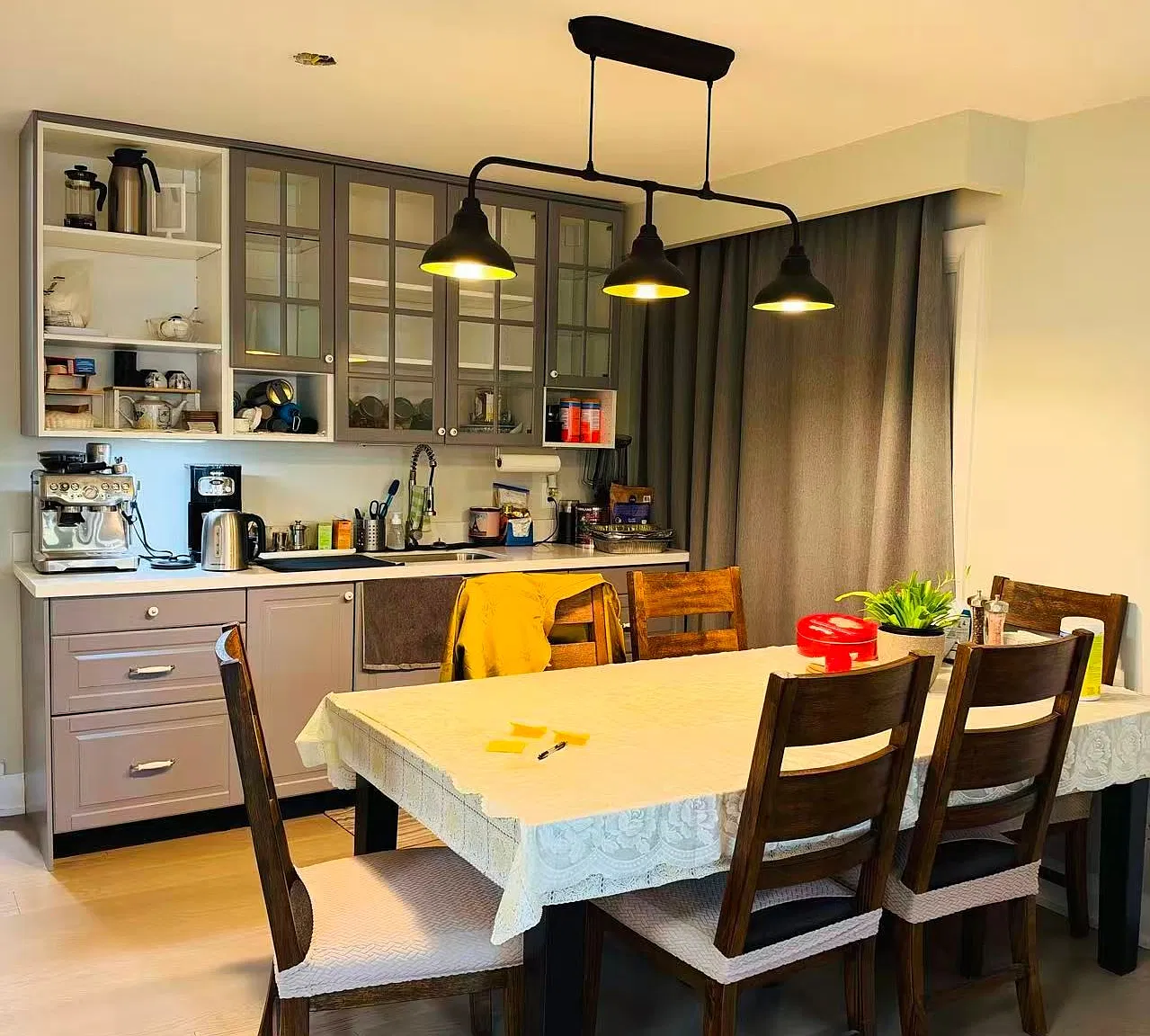 3 bed, $3,100 — Photo 3