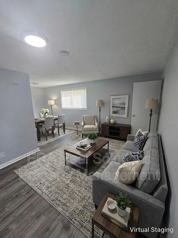 2 bed, 1.0 bath, 825 sqft, $850 — Photo 1