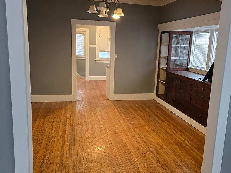 1318 N Machin Ave — Photo 3