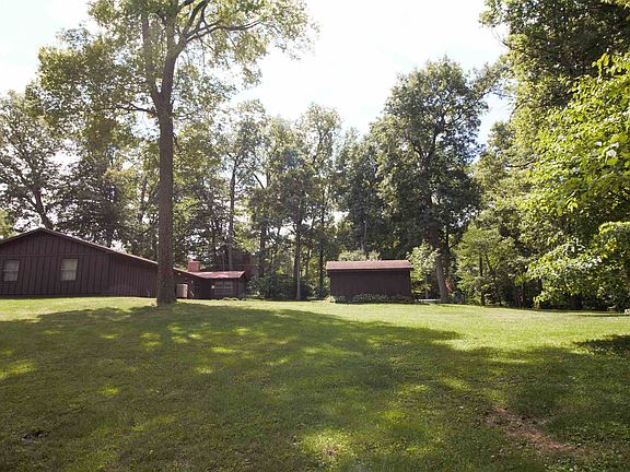 2nd image of 1113 Hickory Hill Dr