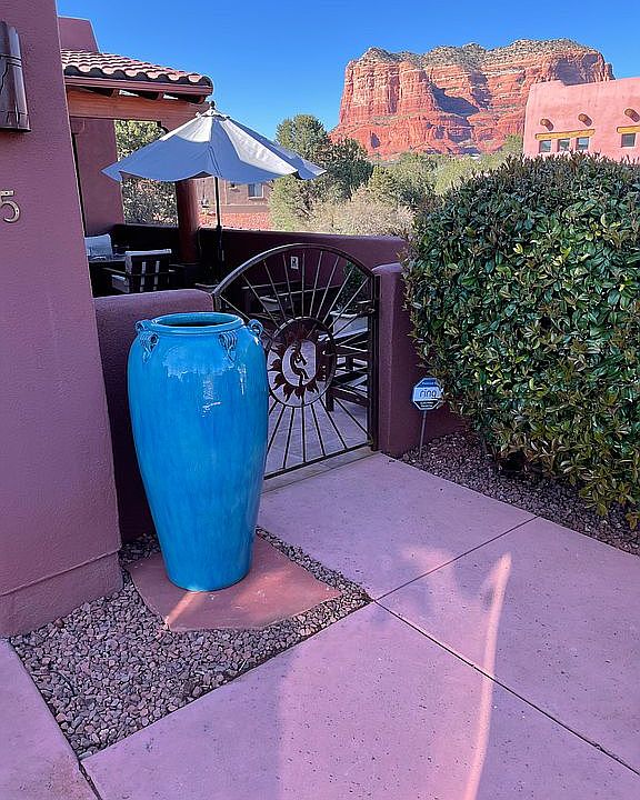 2nd image of 5 Bell Wash Ct