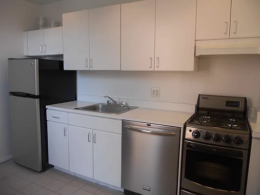 Rented by The Loft Broker | media 29