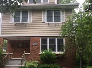 4225 Madison Ave, Brookfield, IL 60513