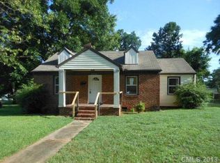 2722 Mayflower Rd, Charlotte, NC 28208