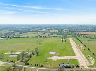 272 Private Road 33263, Sumner, TX 75486