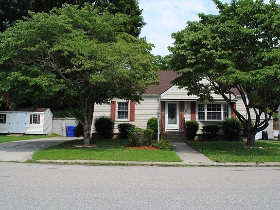 3rd image of 57 Allen Ave