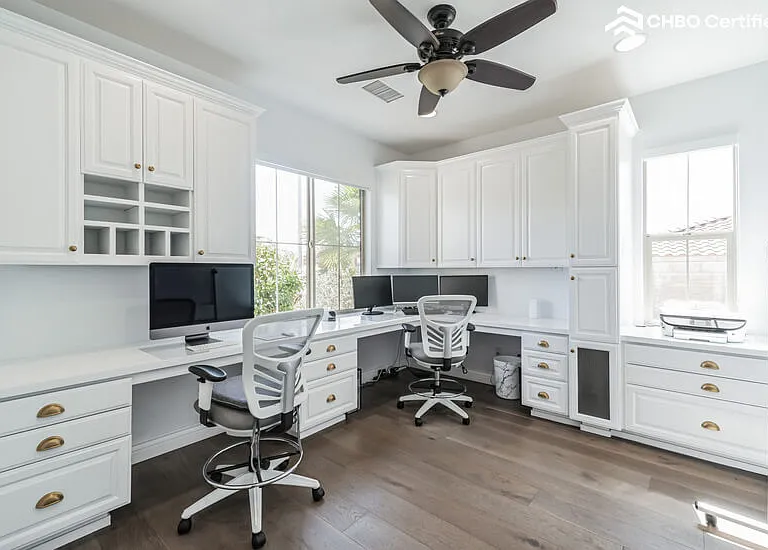 Office with Double Desks plus High Speed Internet/Printer