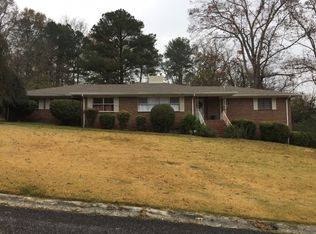 8 Hillview Ln, Birmingham, AL 35215