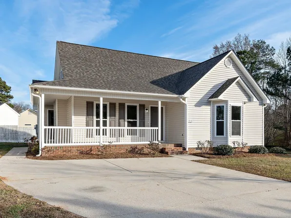 5517 Oregon Landing Pl, Raleigh, NC 27610