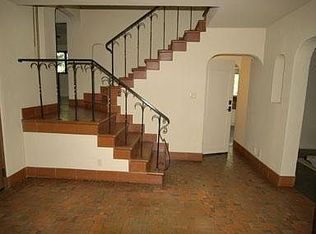 318 Buena Vista Dr, Modesto, CA 95354