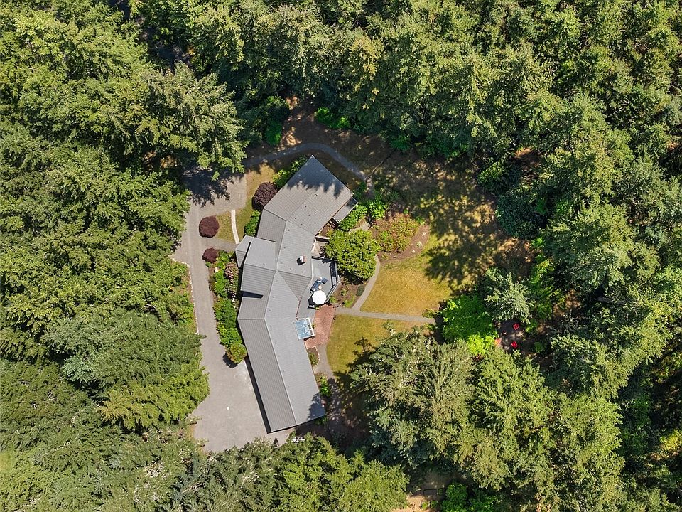 1st image of 7575 NE New Brooklyn Road