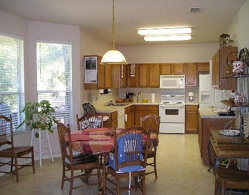 3rd image of 3505 ROCK HILL VIEW