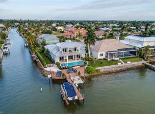 1505 Dolphin Ln, Naples, FL 34102