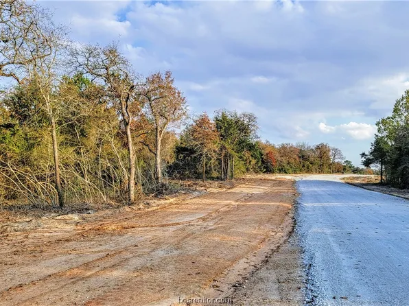 32 Yorkshire Trl, Franklin, TX 77856