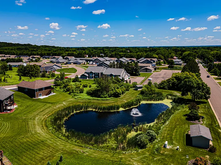 Willow Creek Townhomes — Photo 24