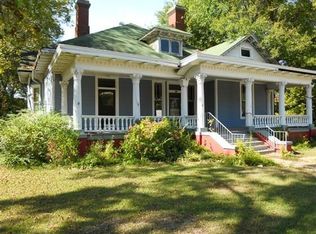 404 S Lewis St, Lagrange, GA 30240