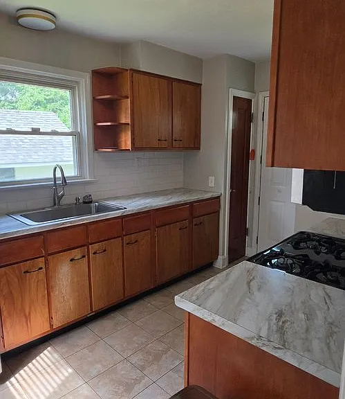 7047 Mardel Ave — Photo 24