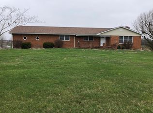 1518 Sand Run Rd, Troy, MO 63379