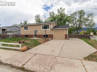 2502 Ember Dr, Colorado Springs, CO 80910