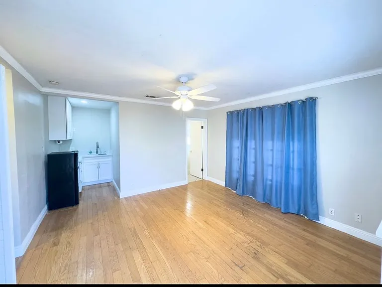 1626 York Dr — Photo 6