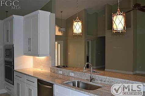 4th image of 12385 Eagle Ct