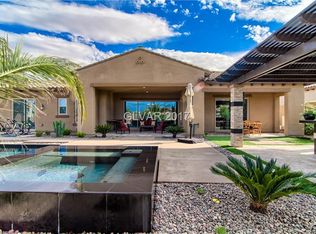 14 Grand Masters Dr, Las Vegas, NV 89141