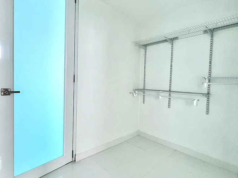 1141 Vistamar Marina E — Photo 22