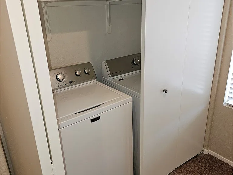 140 Samantha Rose St — Photo 23